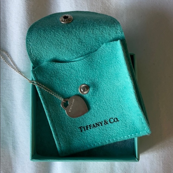 Tiffany Heart Tag Pendant - Picture 3 of 4
